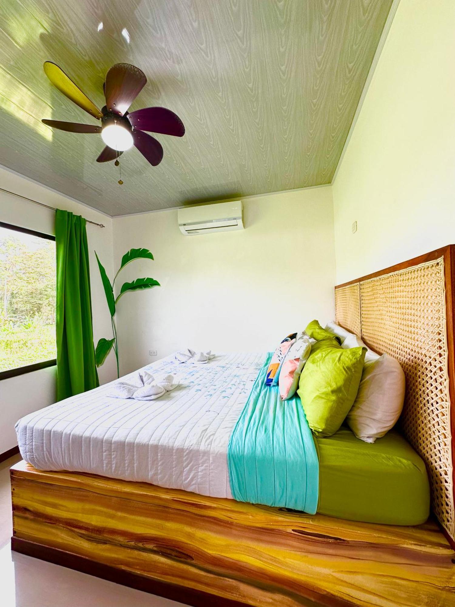 Oso Perezoso Pool Villa Puerto Viejo de Talamanca Esterno foto